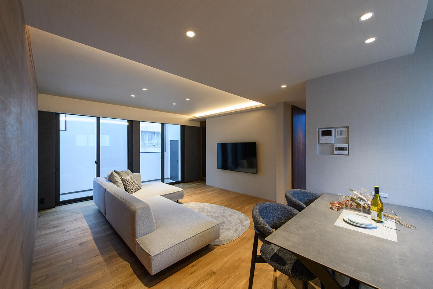 設計思想を体感できるモデルハウスのリビング空間